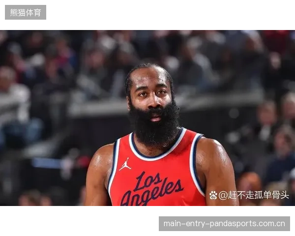 哈登成舆论焦点——篮球世界的风暴中心